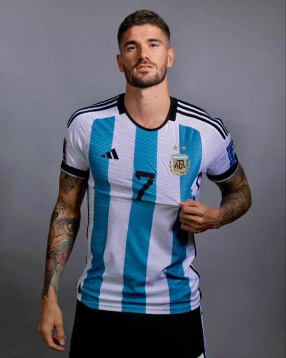 Rodrigo de Paul con camiseta de Argentina