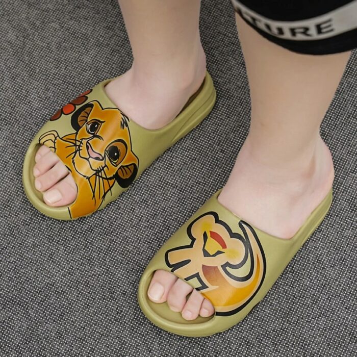 Chanclas de baño de dibujos animados