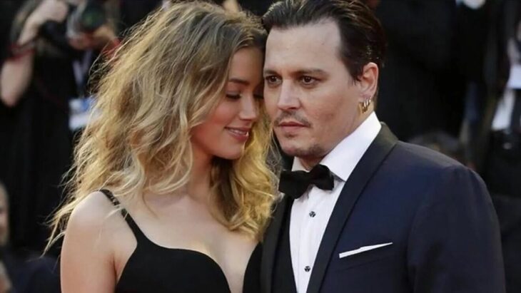 Johnny Depp y Amber Heard abarazados