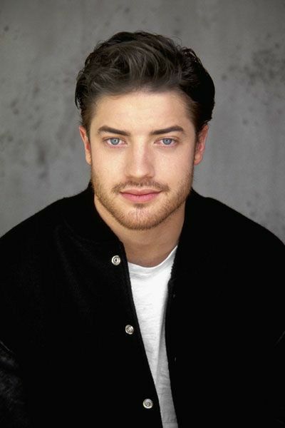 Brendan Fraser en estudio de fotografía