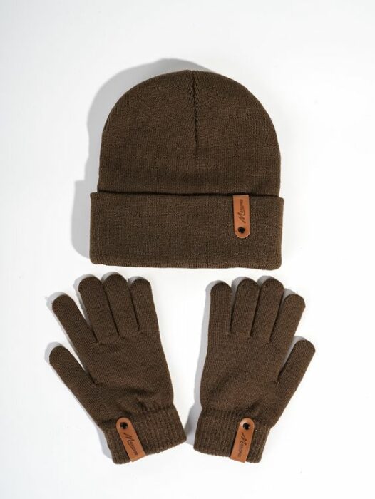 Brown winter hat and gloves