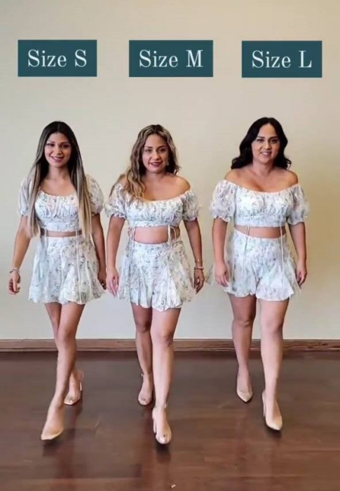 fotografía que muestra a tres chicas modelando el mismo atuendo pero en diferentes tallas