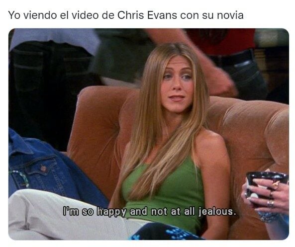 meme sobre la relación de Chris Evans con Alba Baptista en la que sale Jennifer Aniston en su personaje en la serie de Friends 