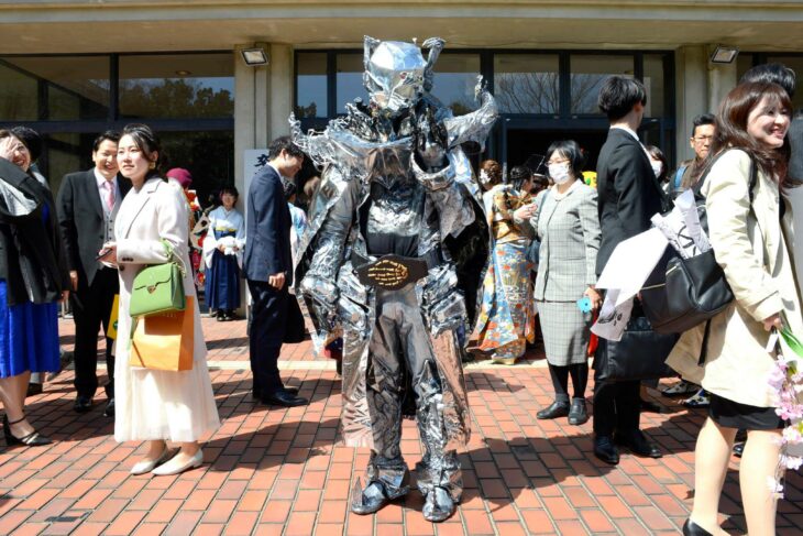 Cosplay para evento de graduación en Kioto