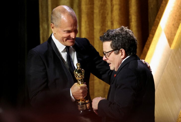 Michael J. Fox recibiendo un Óscar honorífico