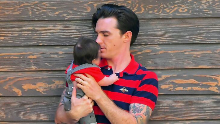 Drake Bell con su hijo