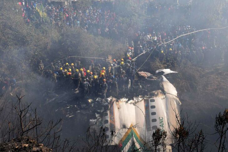 Avión ATR 72 de la aerolínea Yeti Airlines estrellado en la ciudad de Pokhara en Nepal