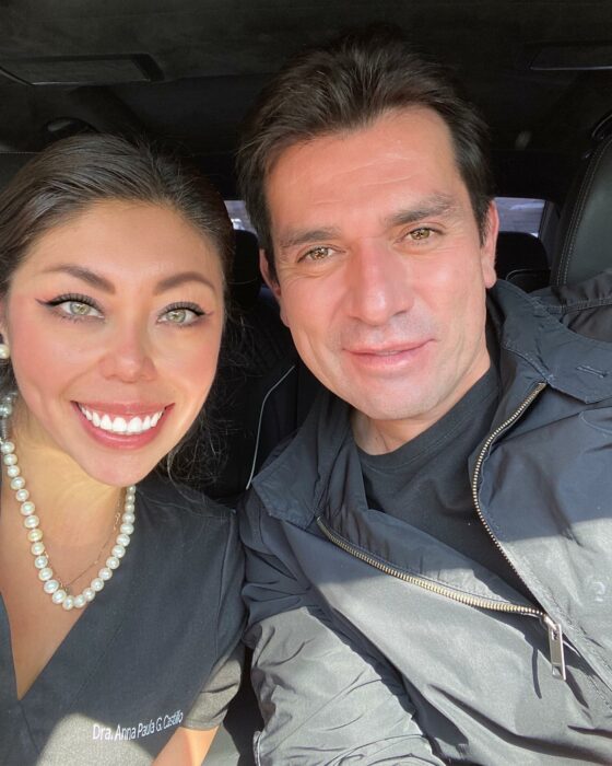 Anna Guerrero and Jorge Salinas in a car