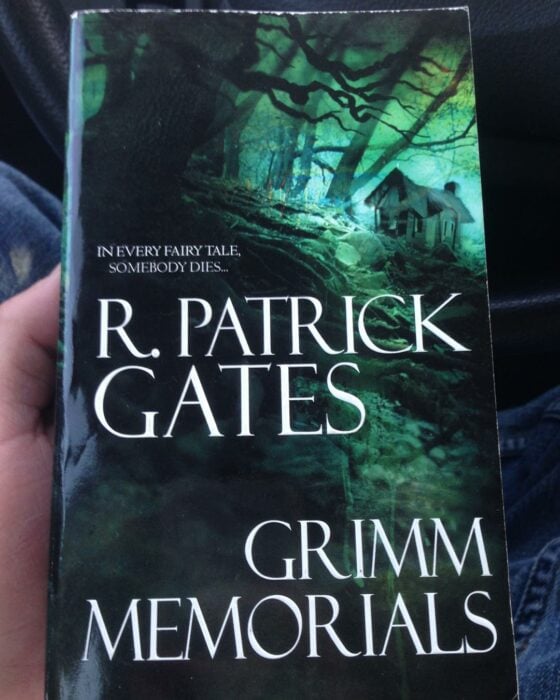 libro monumentos a los Grimm