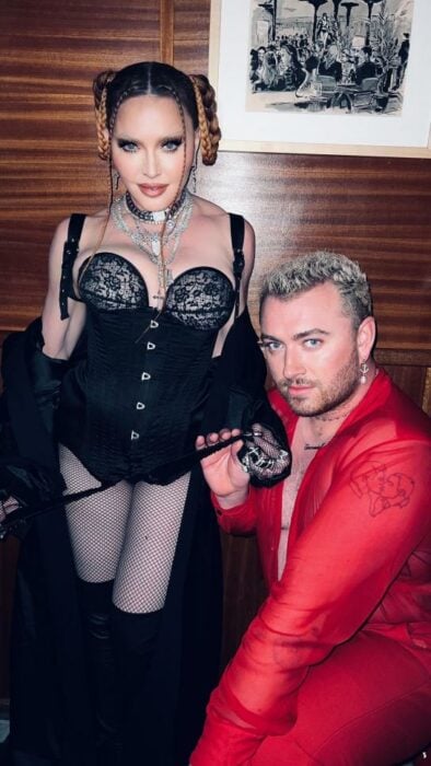 Fotografía de Madonna junto a Sam Smith en los premios Grammy 2023
