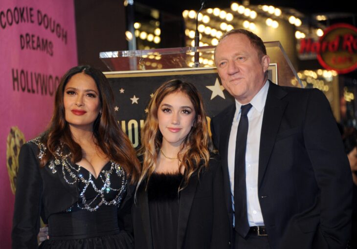 Fotografía de Salma Hayek junto a su hija Valentina Paloma y su esposo François-Henri Pinault