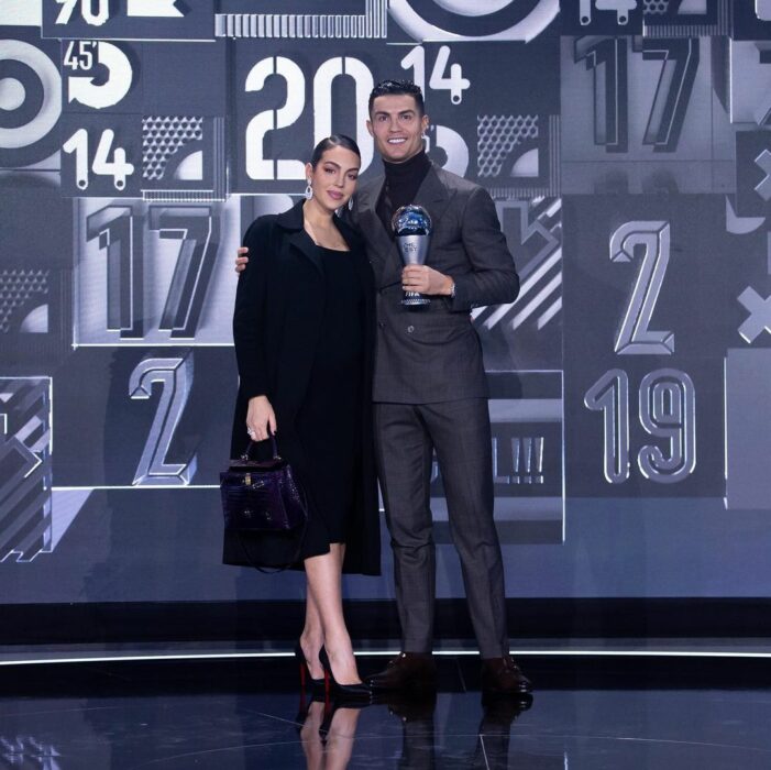 Cristiano Ronaldo posing with his wife Georgina Rodríguez