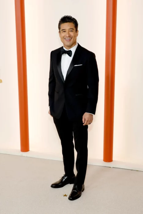 Mario Lopez mejores looks de la alfombra roja en los premios Oscar 2023