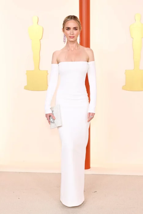 Emily Blunt mejores looks de la alfombra roja en los premios Oscar 2023