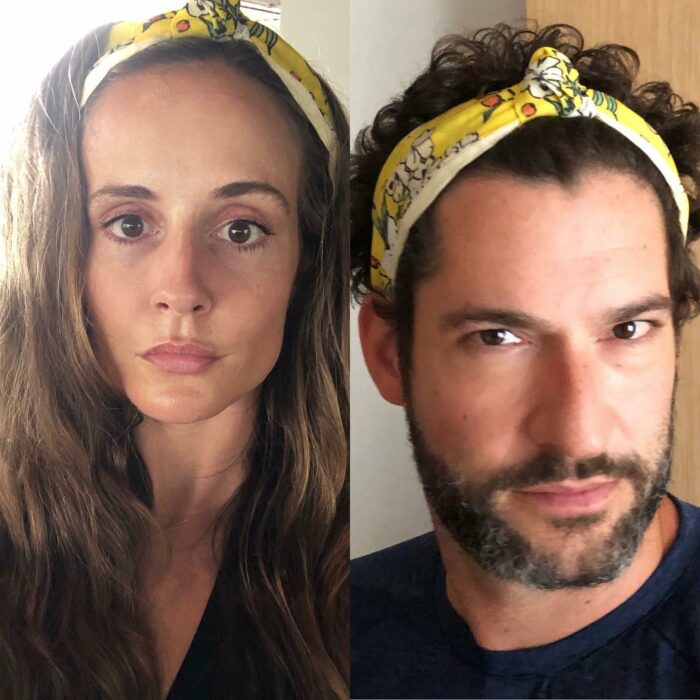 Tom Ellis en una imagen comparativa al lado de su esposa usando la misma diadema en la cabeza 