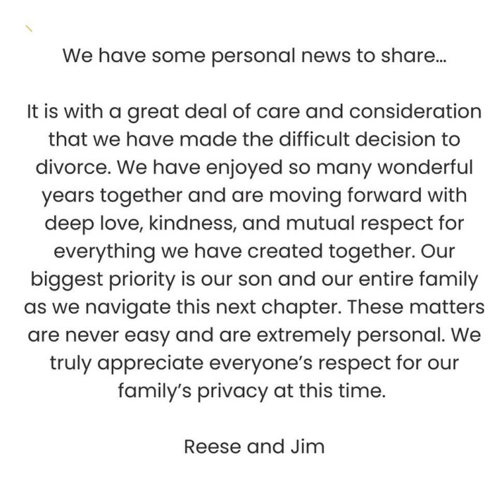 captura de pantalla de la actriz Reese Witherspoon anunciando sobre su divorcio de Jim Toth 