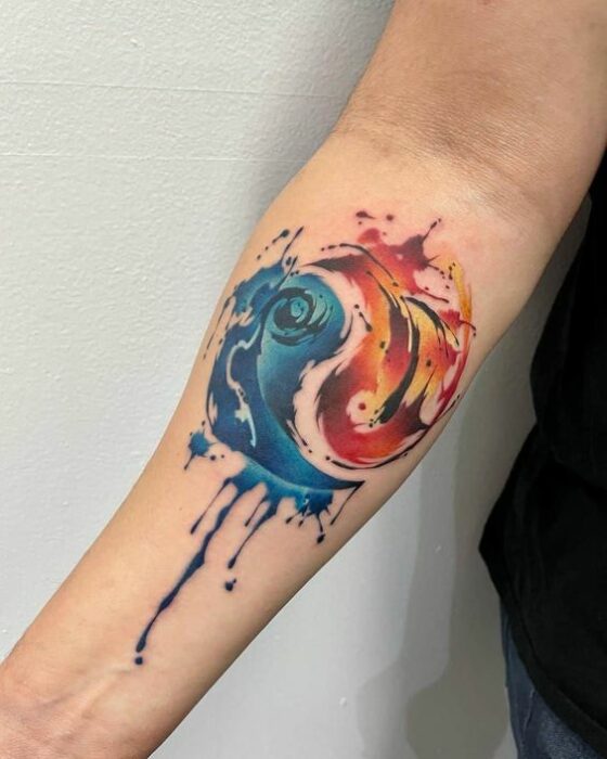 yin yang tatuaje a colores 