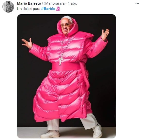 meme el papa con chamarra rosa barbie