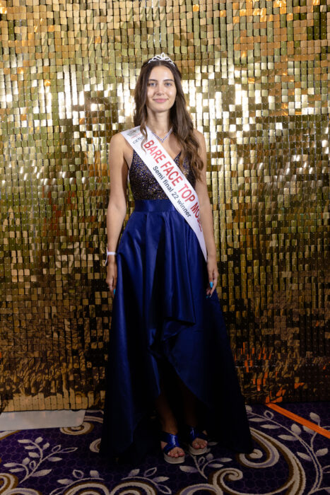 Melisa Raouf, Miss Inglaterra Bare Face 2022.