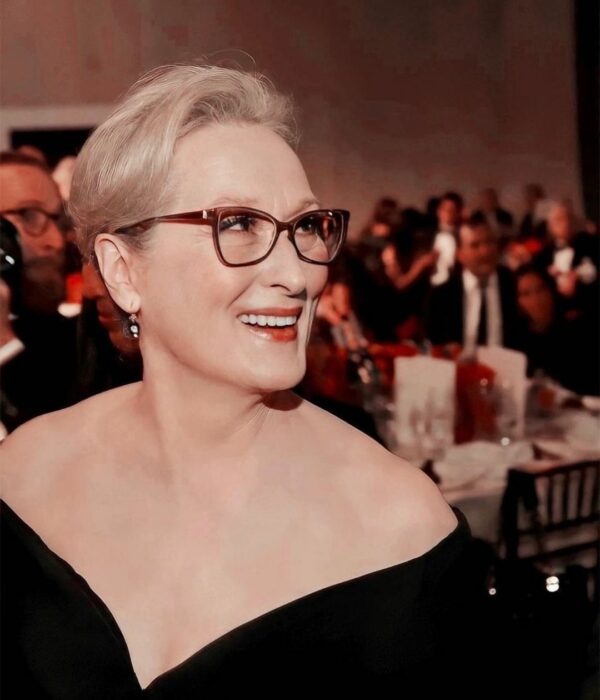 Meryl Streep con lentes en ceremonia