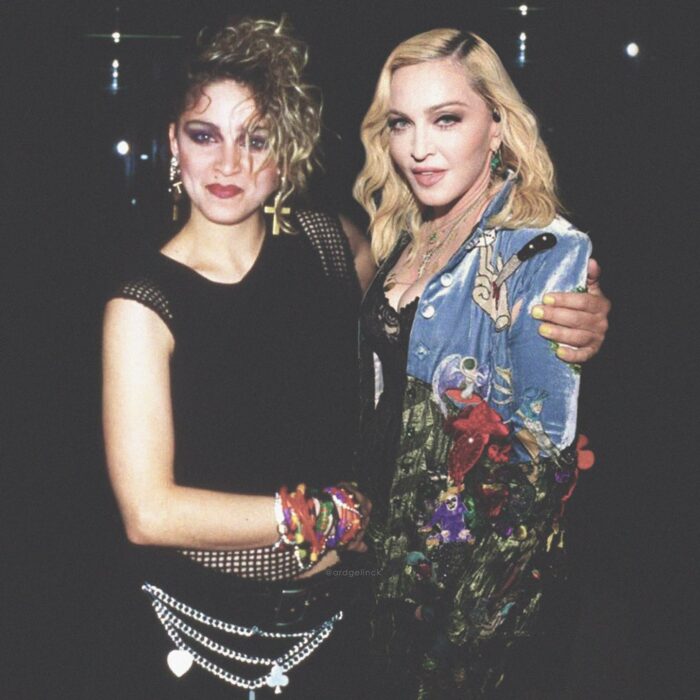 Madonna posando con su versión más joven