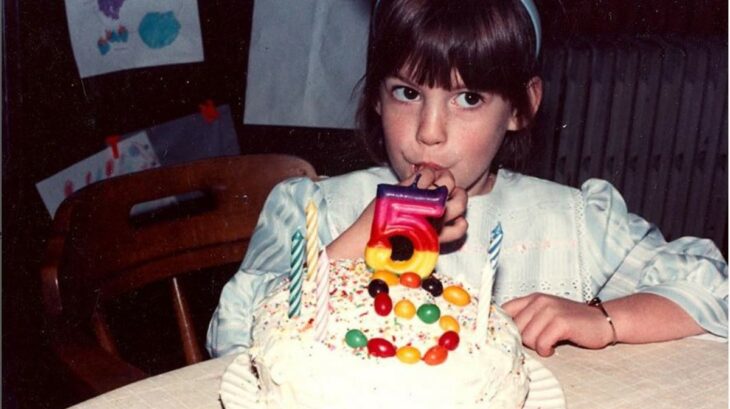 Así se veía Anne Hathaway cuando era solo una niña
