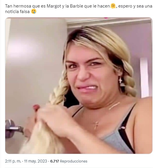 captura de pantalla de una reacción en Twitter sobre el parecido de la Barbie de Margot Robbie con Wendy Guevara 