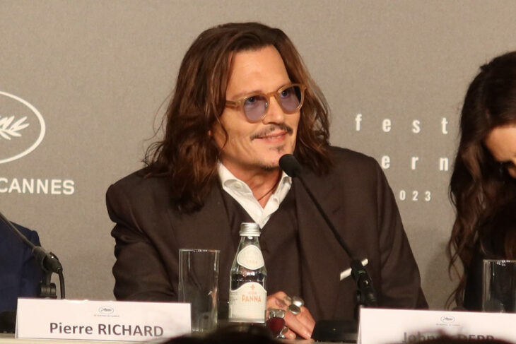 Johnny depp during the press conference at cannes film festival