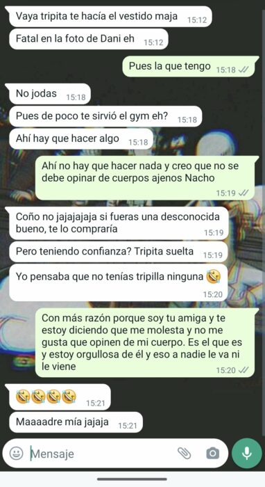 captura de pantalla de una conversación de WhatsApp