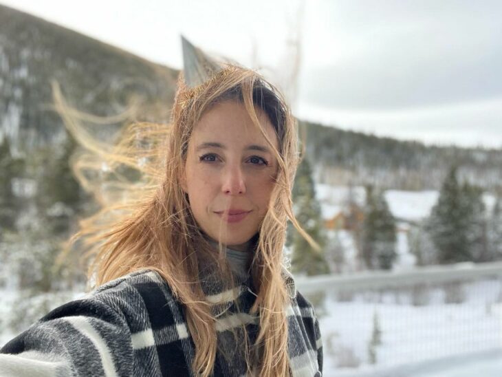 Sofía niño de rivera en una selfie con el viento 