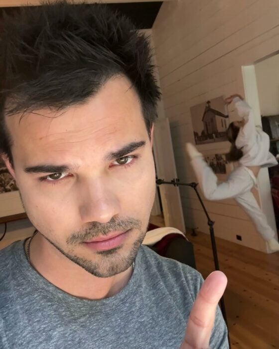 Selfie del actor estadounidense Taylor Lautner 