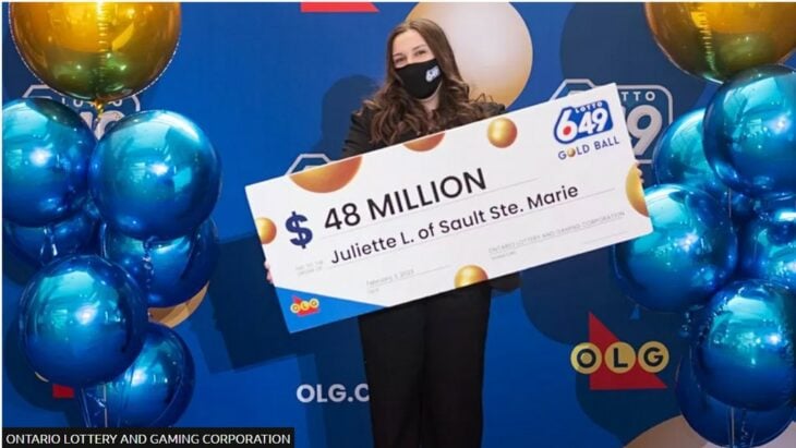 Fotografía de Juliette Lamour, chica canadiense que ganó 48 millones de dólares en la lotería 