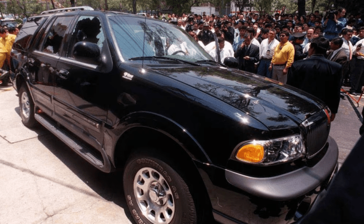 camioneta negra en la que estaba Paco Stanley el día de su asesinato