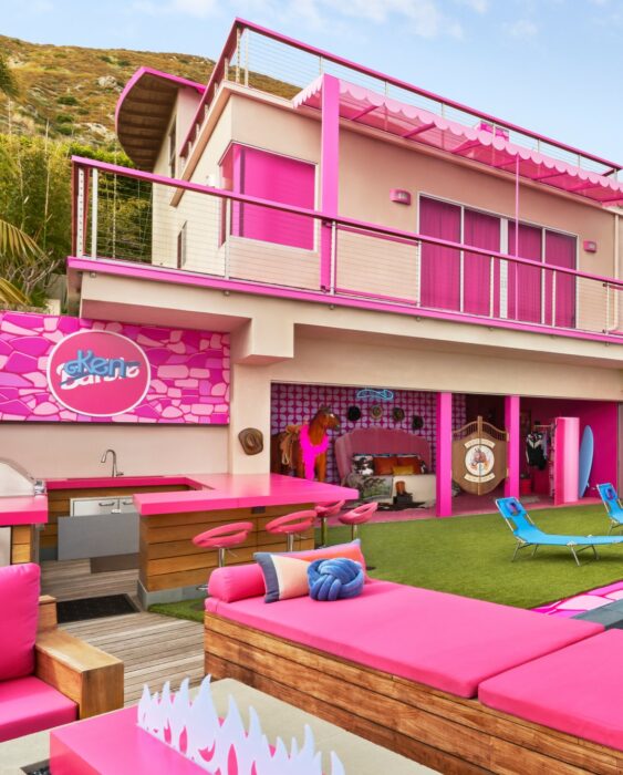 casa de ensueño malibú de barbie hecha por ken 